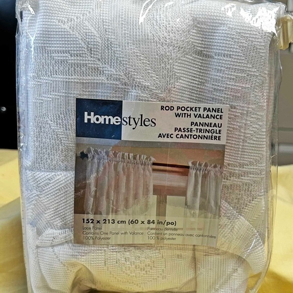 DRAPES, 60 X 84 INCHES, ONE PANEL WITH LACE VALANCE, POLYESTER/COTTON, SEARS, - Picture 1 of 3